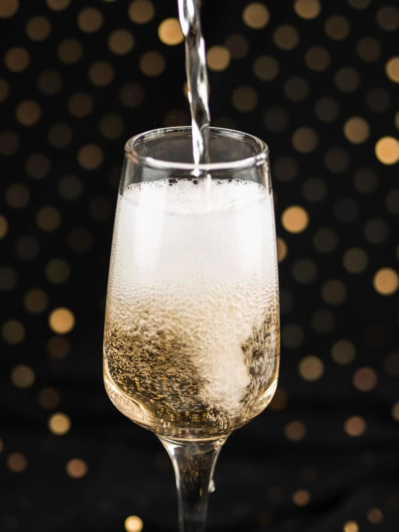 The Art of Enjoying Elixir Prosecco: Perfect Pairings and Combinations